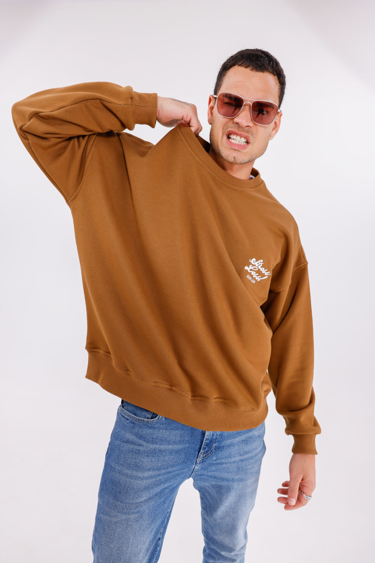 Less Stress Nakışlı Sweatshirt (Boxy Fit Oversize) - Görsel 3
