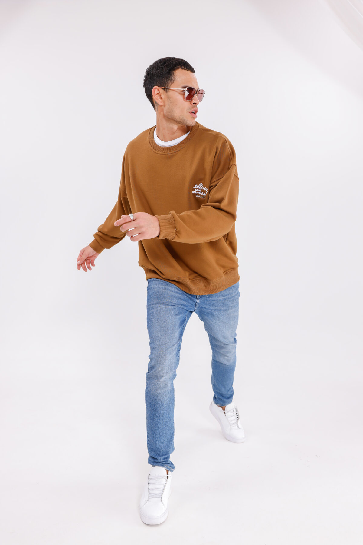 Less Stress Nakışlı Sweatshirt (Boxy Fit Oversize) - Görsel 4